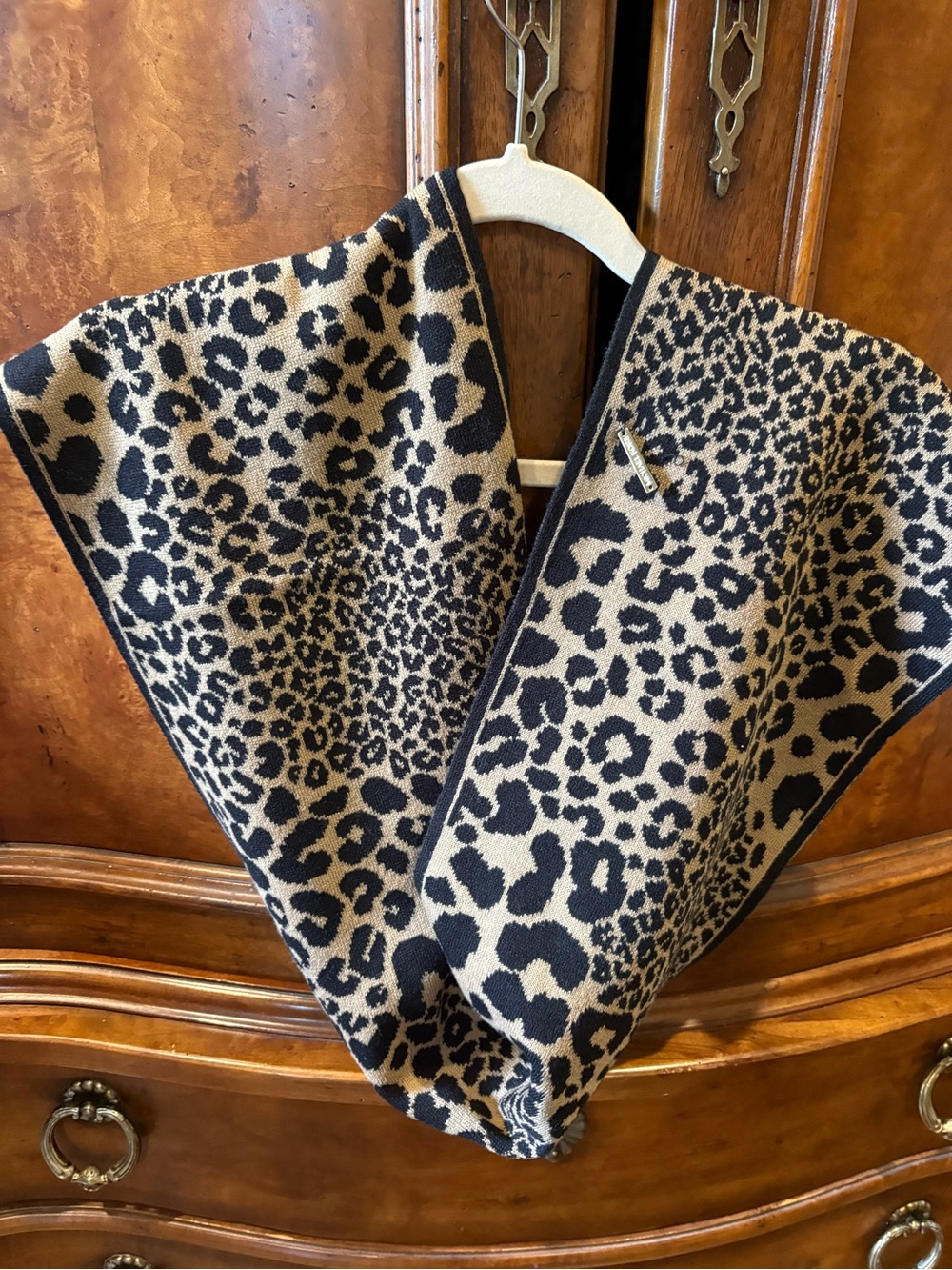 Michael Kors Leopard Knit Infinity Scarf in Black and Tan